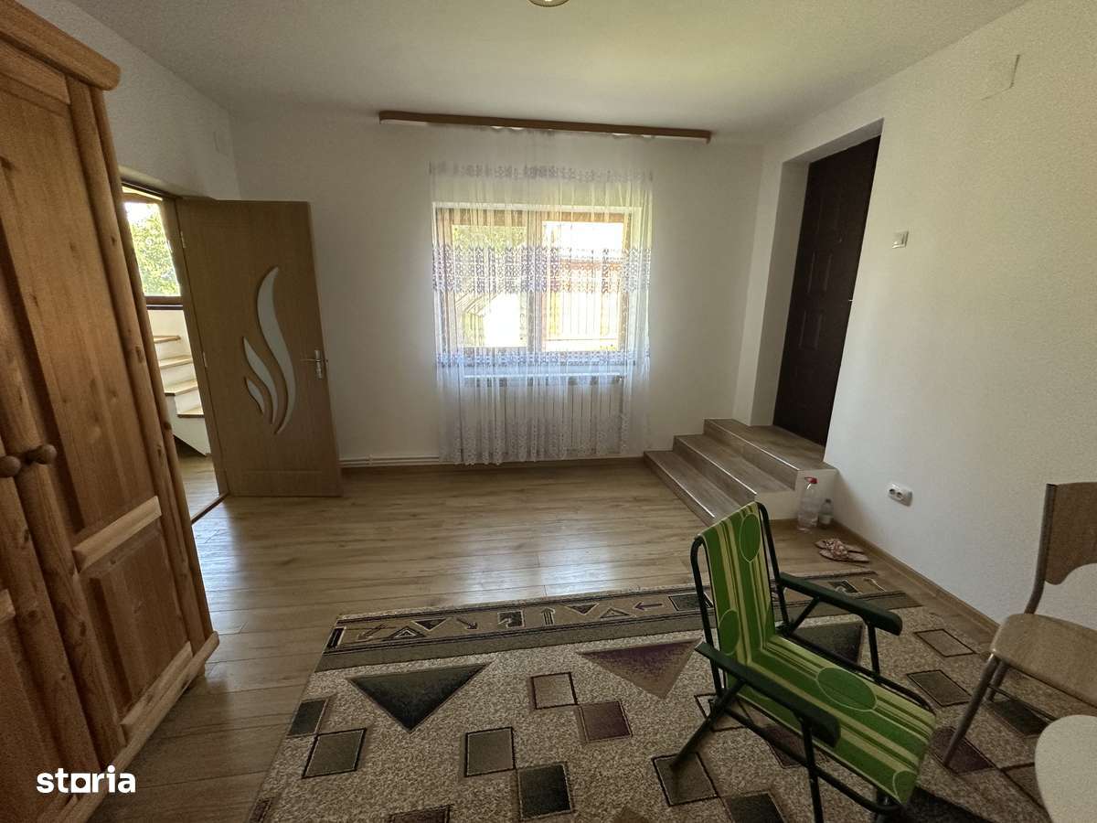 Casa noua P + M si casa batraneasca, 3300 mp teren, Stancesti - Imagine principală: 5/14