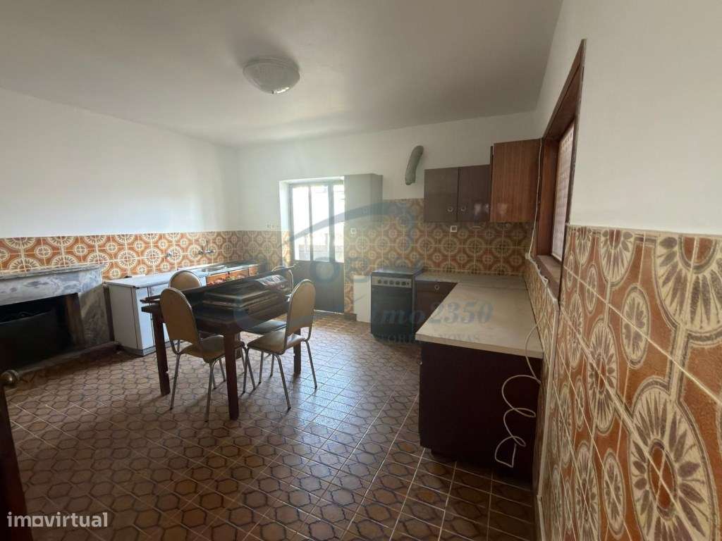 MORADIA EM SERRA DE SANTO ANTÓNIO - ALCANENA-34