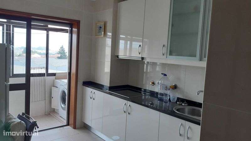 Alugo Apartamento
