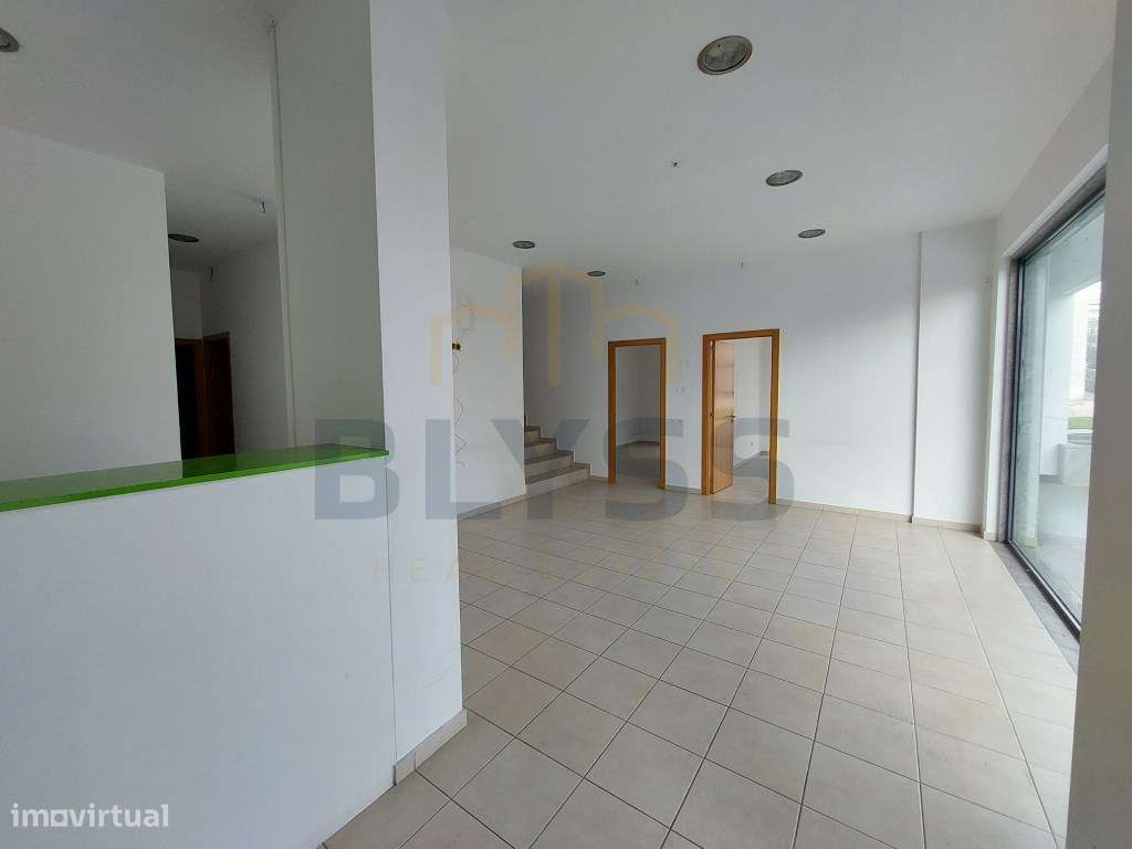 Loja com 130 m2 para comércio em Odivelas. - Grande imagem: 3/18