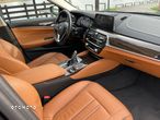 BMW Seria 5 530i GPF Luxury Line - 24