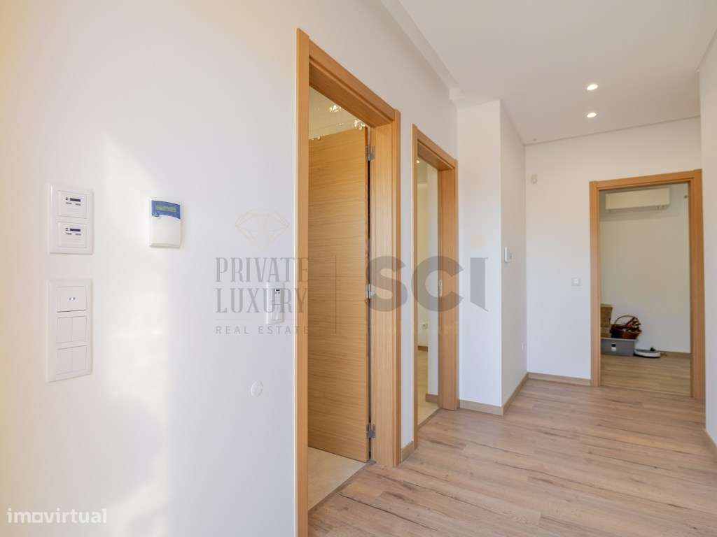 Moradia Térrea T3+1 NOVA com garagem em Alhos Vedros - Grande imagem: 5/48