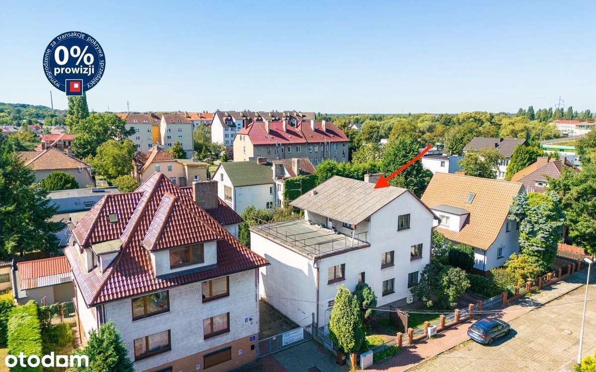 Dom dwurodzinny (3 niezależne wejścia), 300m2, 9 pokoi . - Pełny obrazek: 2/20