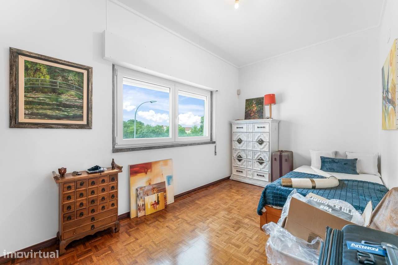 Moradia T4 com piscina, Paço de Arcos, Oeiras-22