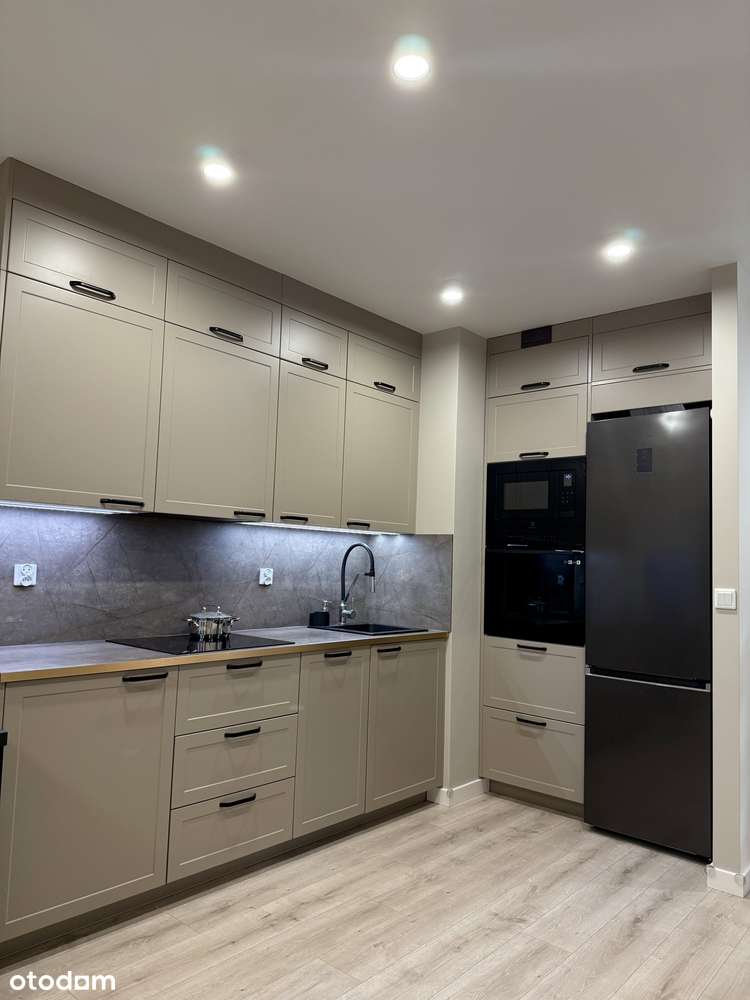 Dwupokojowe mieszkanie, Piasta Towers – os. Bohaterów Września - Pełny obrazek: 4/10