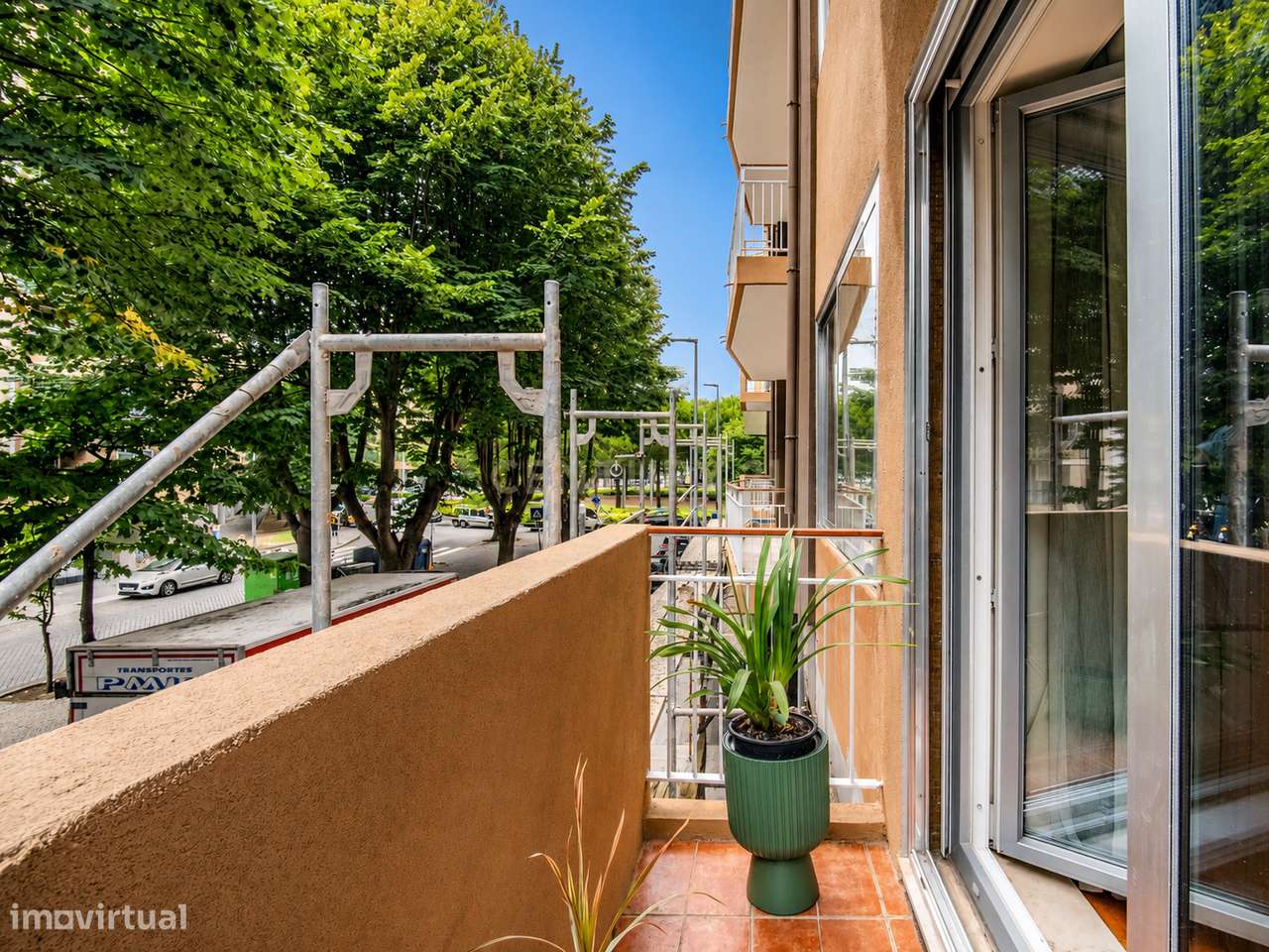 Apartamento T2 em Matosinhos com Vista para a Cidade-9