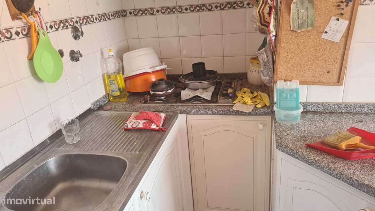 Apartamento T2+1 situadi no Alto de Santo Amaro - Grande imagem: 4/27