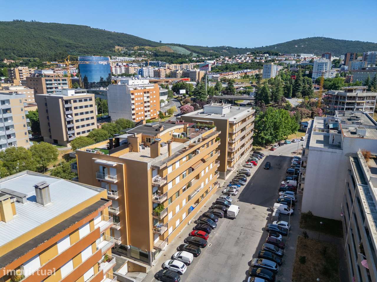 Oportunidade! - Trespasse de um prestigioso Take Away em Braga - Grande imagem: 4/42