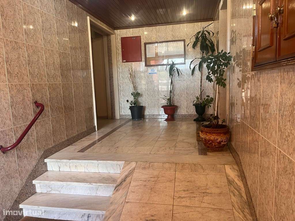 Apartamento T2, Bairro da Cavaleira, Mem Martins-19