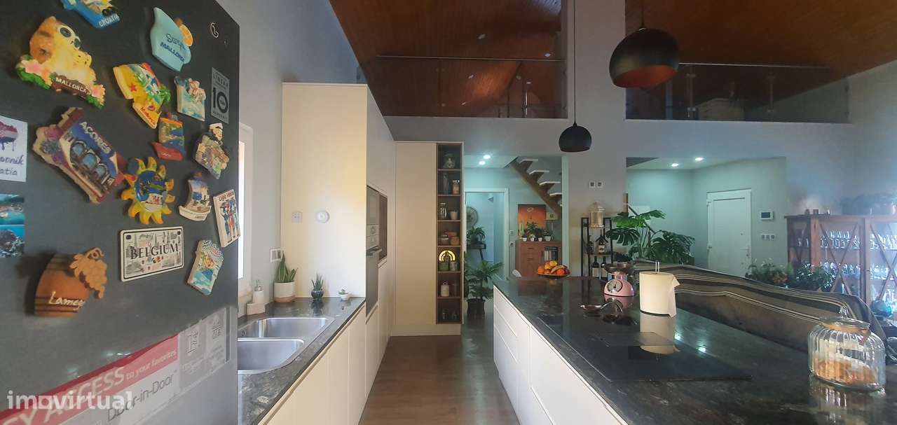 Lindíssima Moradia térrea independente Lote 580m2 Piscina Anexo Parque-31