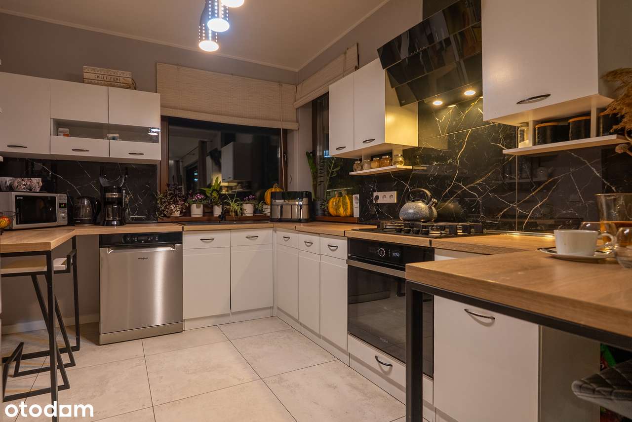 Dom z kominkiem i dużą działką w Lędzinach - idealny dla rodziny!-6