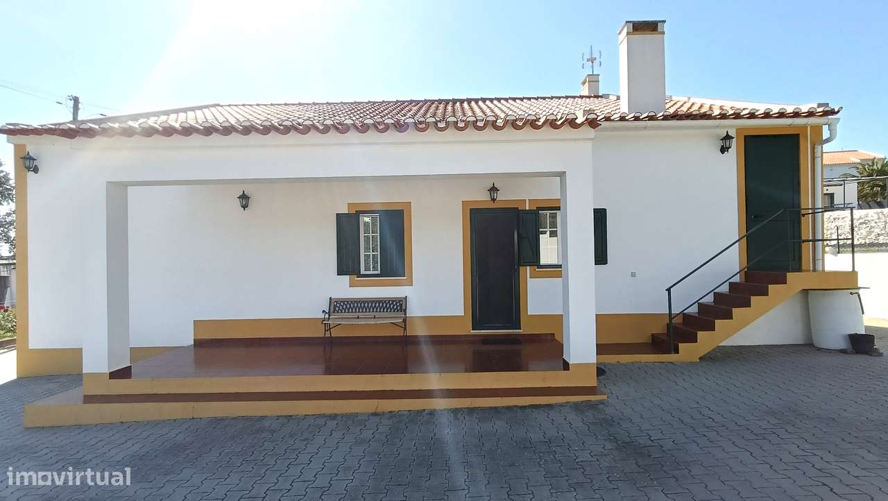 Moradia térrea isolada inserida em lote 2250 m2-25