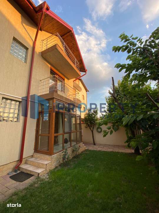 Dobroesti | Vila 8 Camere | P+1+M+P | TEREN 360 Mp | Constructie 2008 - Imagine principală: 5/19