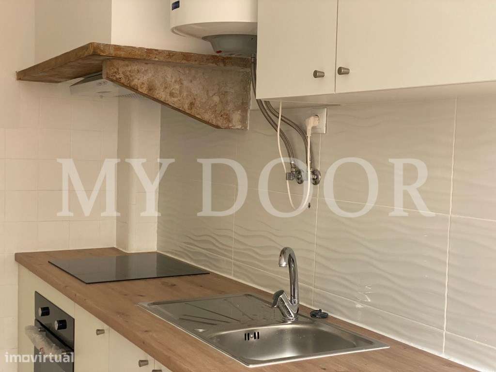 T2 em Moscavide p/ Arrendar - Varanda - 1º andar - Grande imagem: 3/29