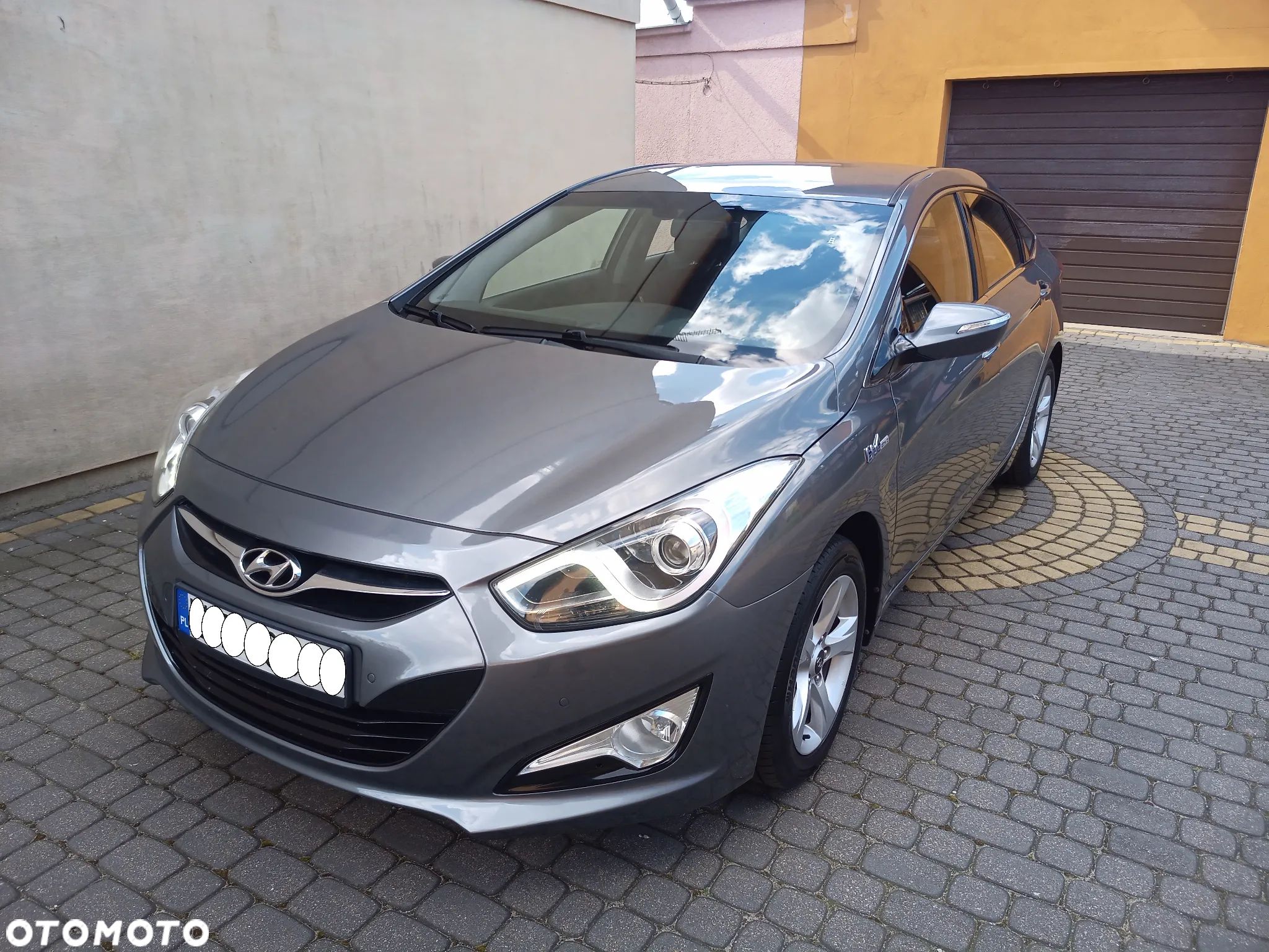 Hyundai i40 1.7 CRDi Comfort - 1