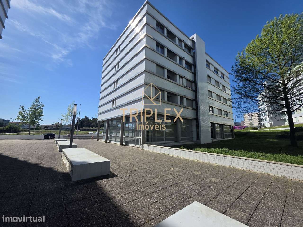 Loja c/ 3 montras - Grande imagem: 4/13