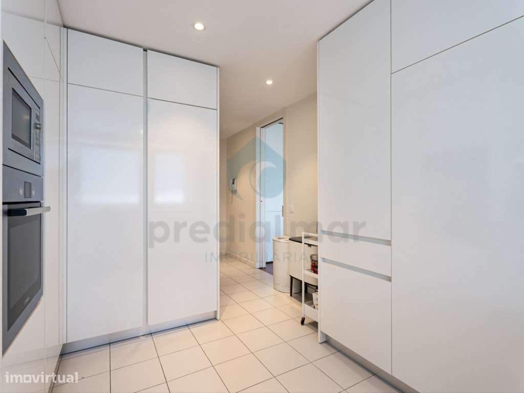 Apartamento T4 de Charme com Vista Mar em Matosinhos Sul-9