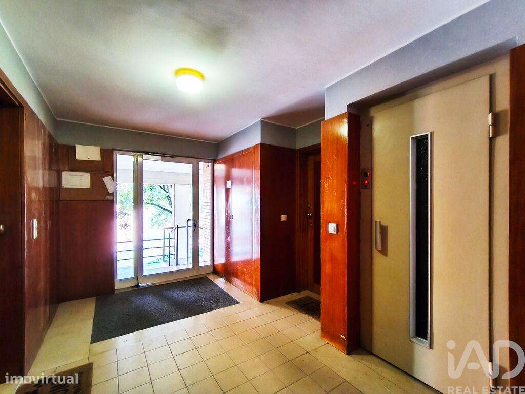 Apartamento T3 em São Mamede de Infesta e Senhora da Hora de 101 m2-27