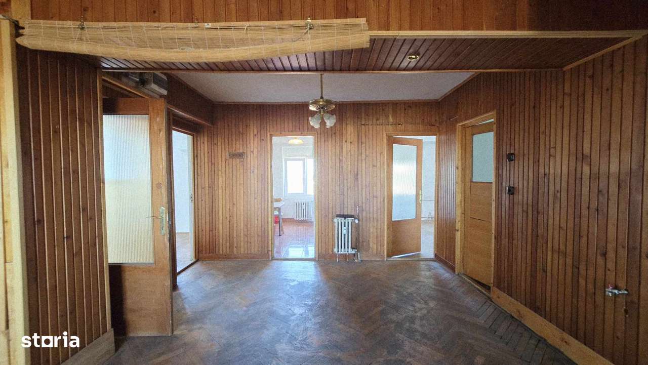 Apartament 4 camere de vanzare, central, blvd. Magheru-3