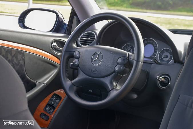 Mercedes-Benz CLK 270 - 16