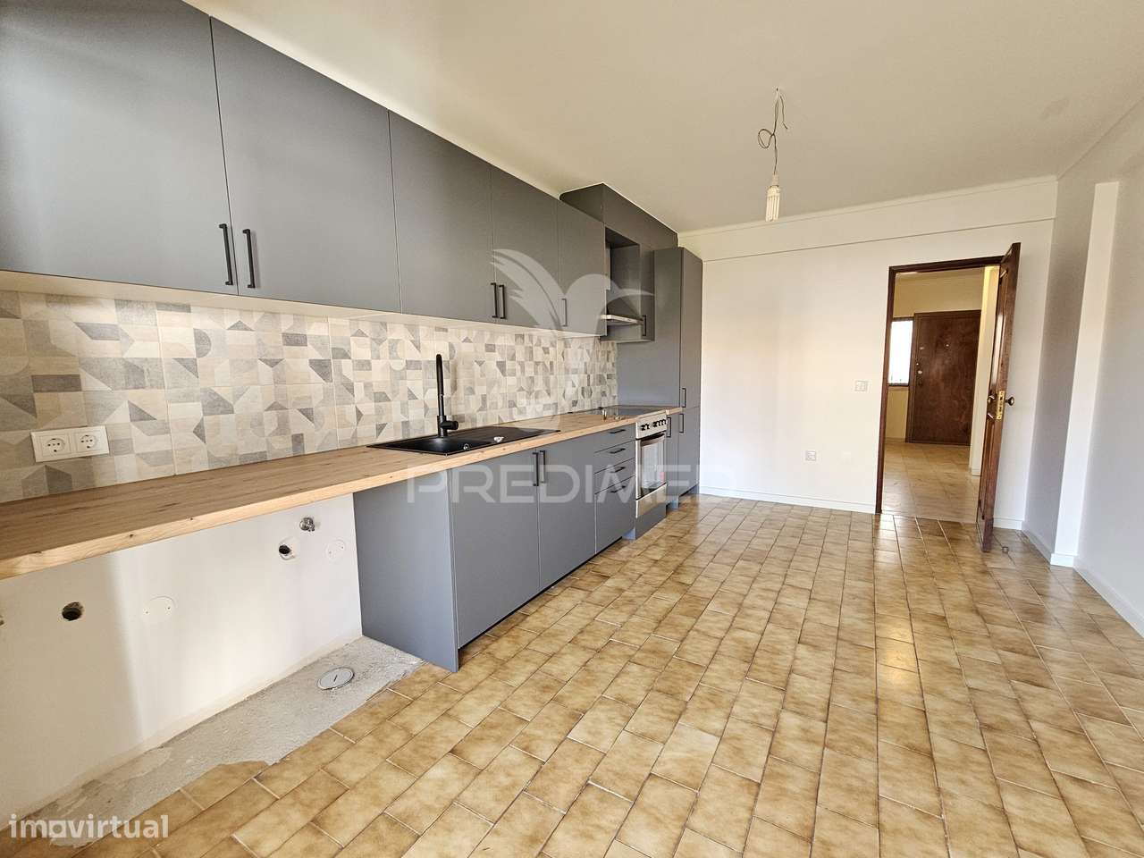 Exclusiva Moradia T6 com garagem e jardim em Oeiras - Grande imagem: 4/34