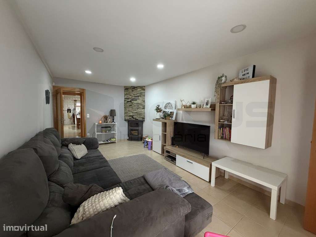 Apartamento T2 / andar moradia com jardim na Gafanha da Nazaré - Grande imagem: 1/20