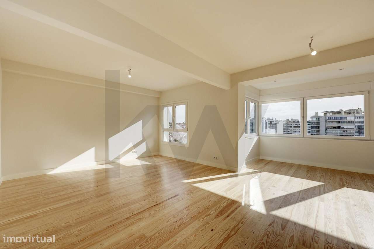 T4 de Luxo nas Torres do Restelo | Vista Rio e Monsanto | Renovado com - Grande imagem: 2/60