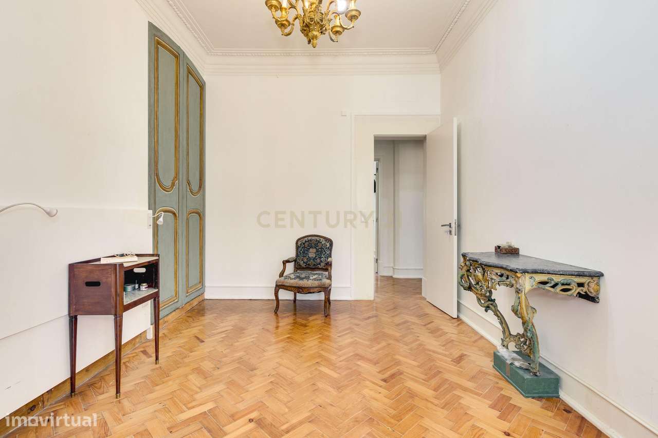 Fantástico Apartamento T4 na Alameda Dom Afonso Henriques – Localizaçã-27