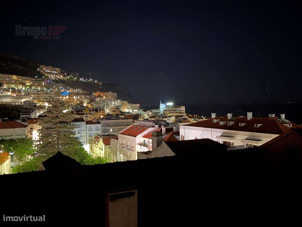 T2 Duplex Exclusivo a 150m da Praia com Vista Mar e Castelo- Sesimbra-11