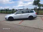 Volkswagen Passat 2.0 TDI - 7