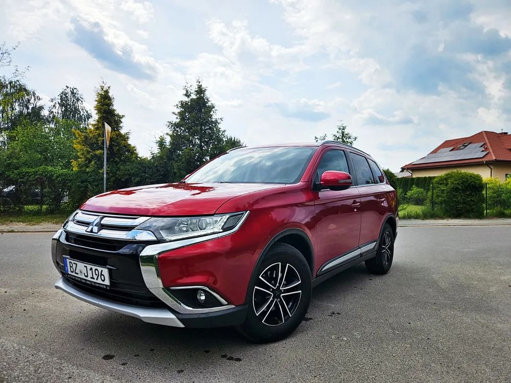 Mitsubishi Outlander III 2.0 2WD SUV-Star 2017