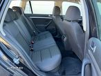 Volkswagen Golf 1.6 TDI DPF Highline - 11