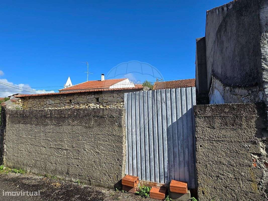 Moradia T3 para venda - Grande imagem: 2/6