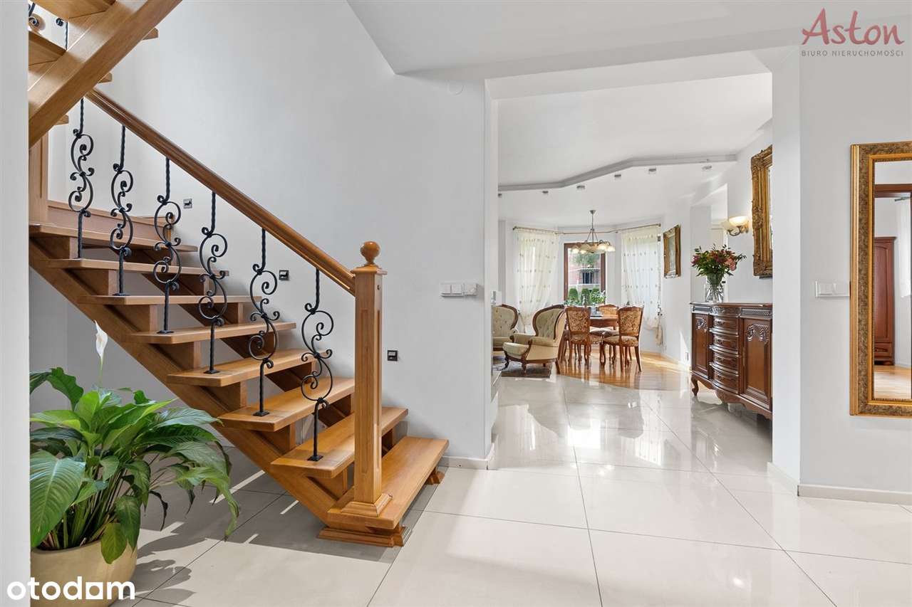 Piękny stylowy dom przy Trzech Stawach-10