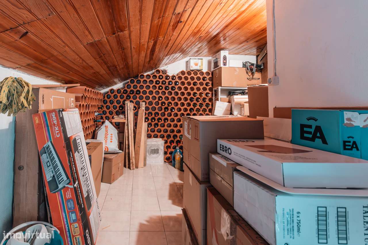 Espaçoso apartamento T3 em Mem Martins-26