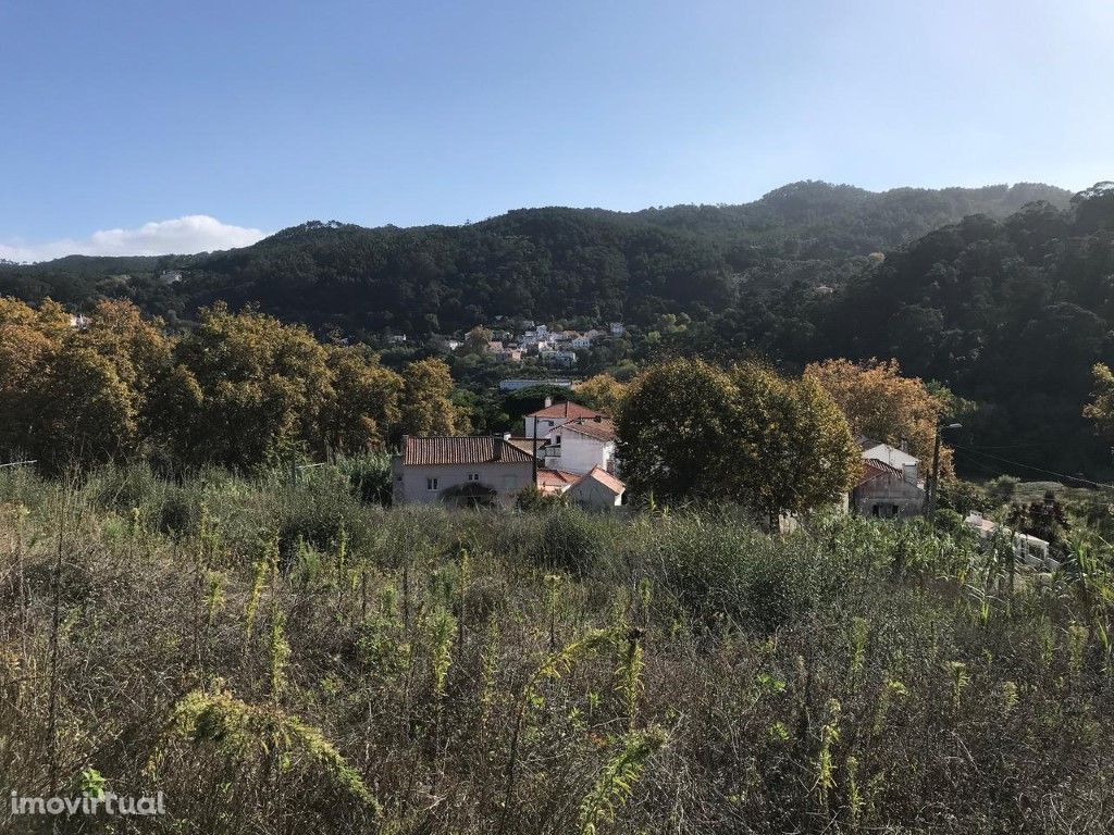 Terreno em Mucifal - Colares - Sintra