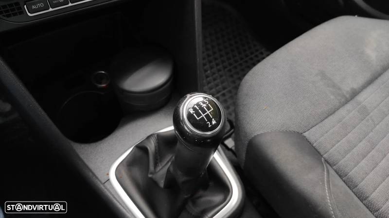 VW Polo 1.6 TDI Confortline BlueMotion - 40