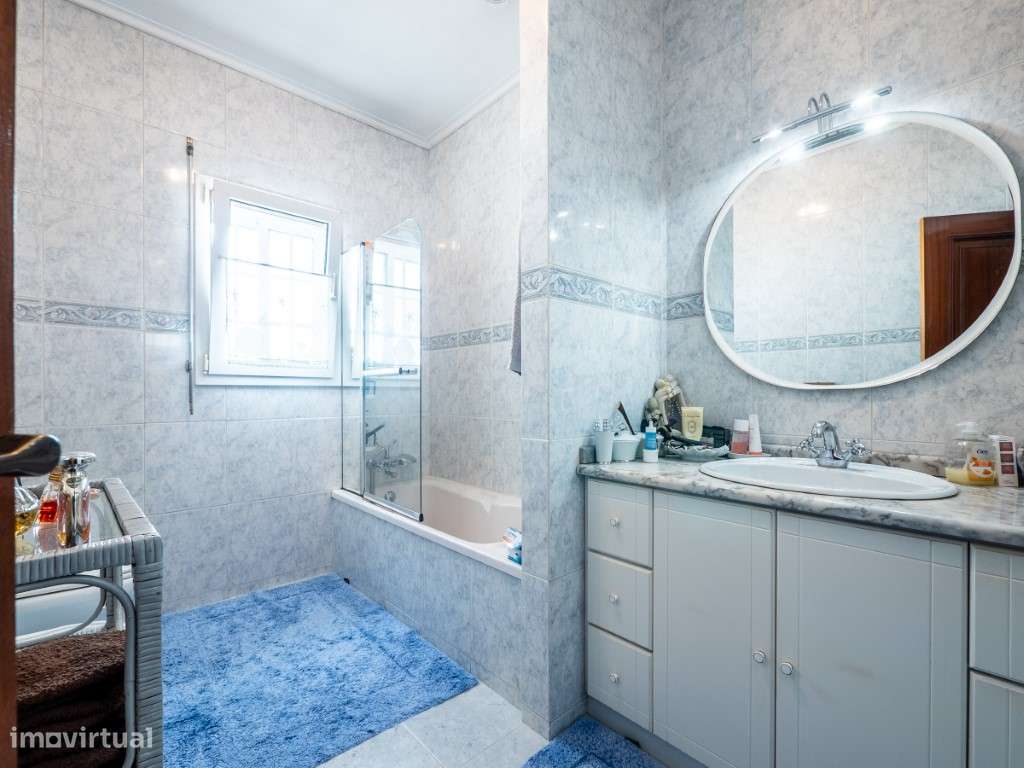 Moradia V4 Espinho-11