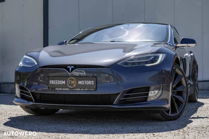 Tesla Model S 90D Allradantrieb Performance - 2