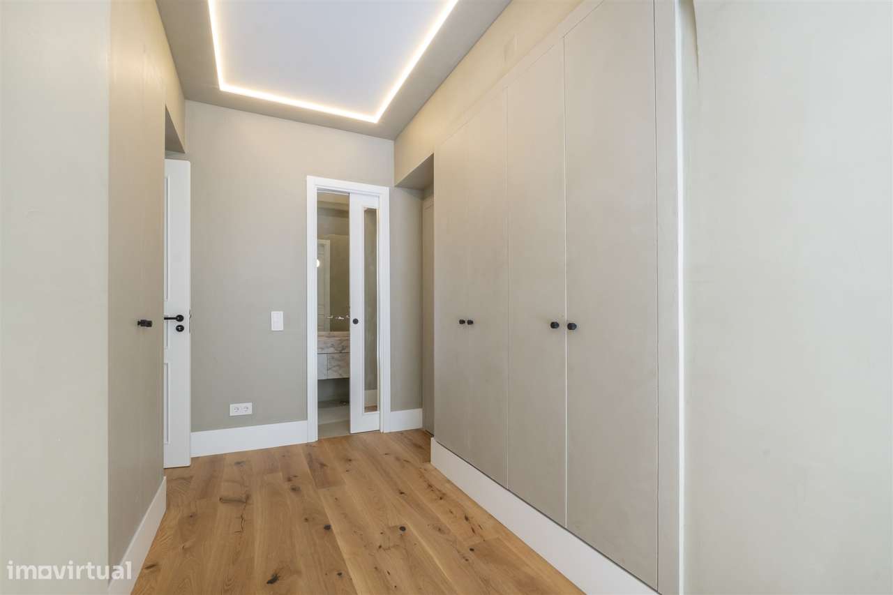 Apartamento T3 nas Avenidas Novas, Lisboa-14