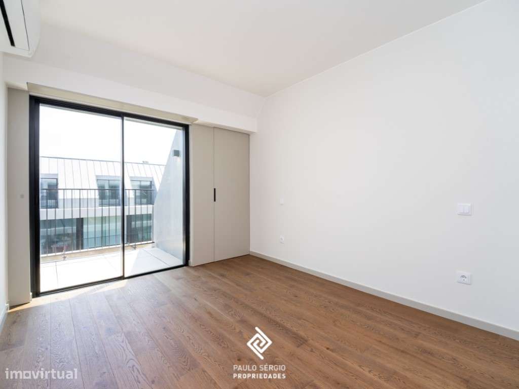 Apartamento T3 no condomínio Espinho Ocean-11