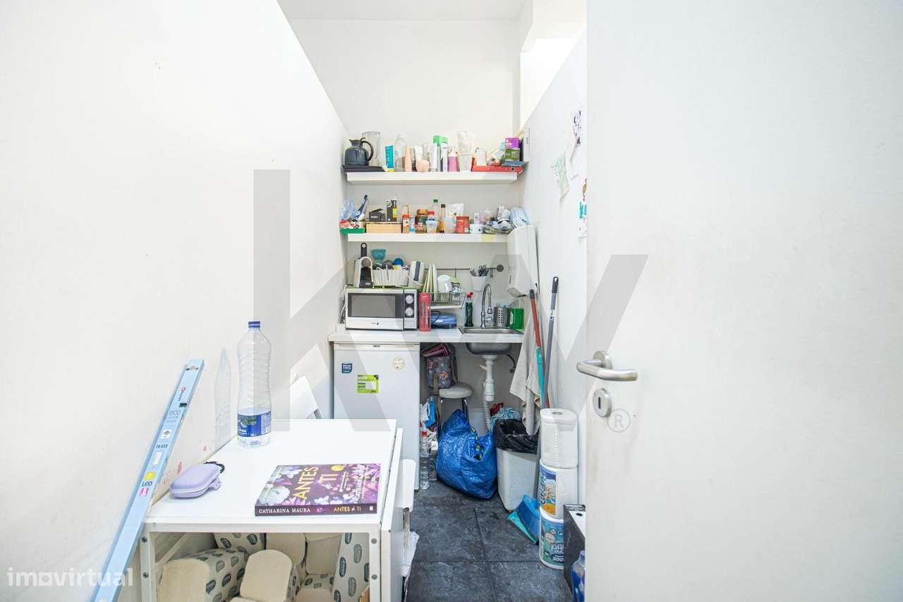 Trespasse de Loja de Estética no Parque das Nações Norte - Grande imagem: 5/15