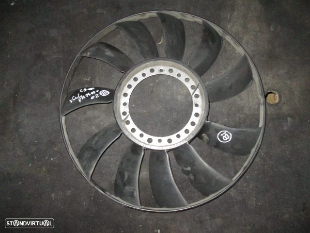 Peça - Ventilador 058121301B Vw Passat 2002 1,9Tdi