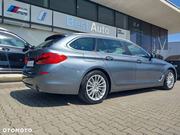 BMW Seria 5 530i xDrive - 35