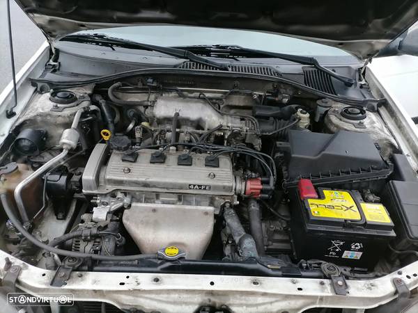 Toyota Avensis Liftback 1.6 ABC - 15