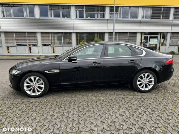 Jaguar XF 20d AWD Prestige - 31