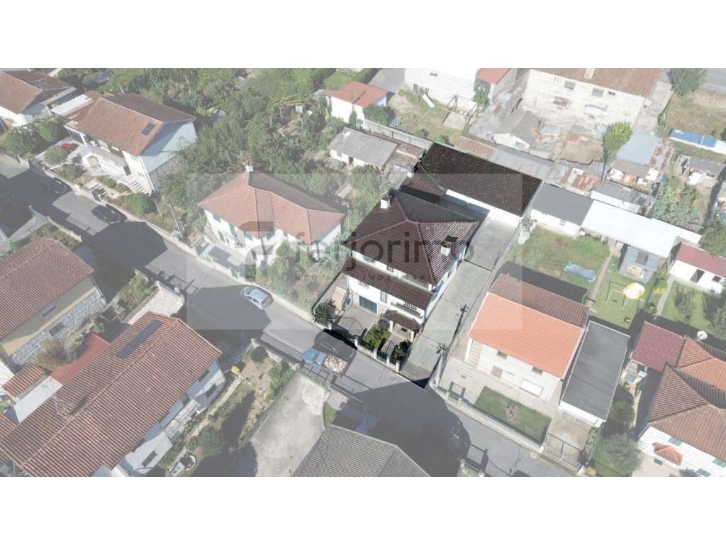 Espetacular Moradia Isolada T4-1