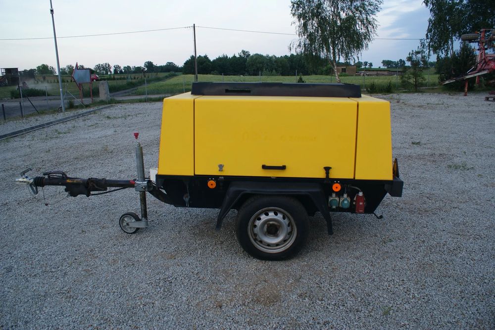 Atlas copco xas65  kompresor śrubowy 3,1m3  agregat prądotwórczy 5kw 400v diesel zadbany 1992