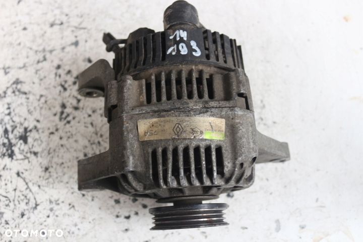 RENAULT SCENIC 1,6 E ALTERNATOR 7700866507 - 1