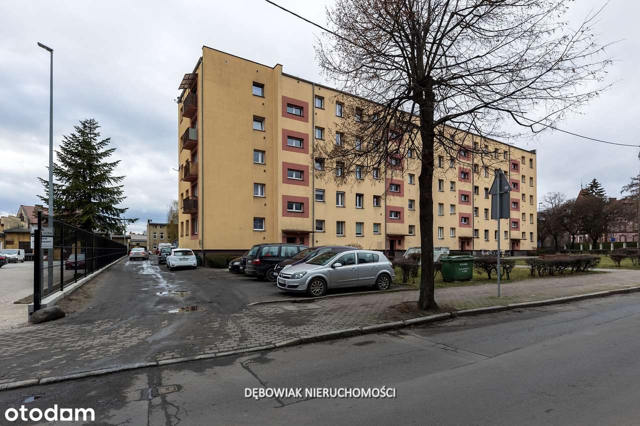 Atrakcyjne czteropokojowe mieszkanie-19